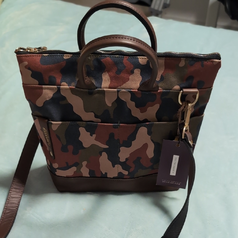 Camouflage-Print Women’s Satchel Bag - Brown Multi